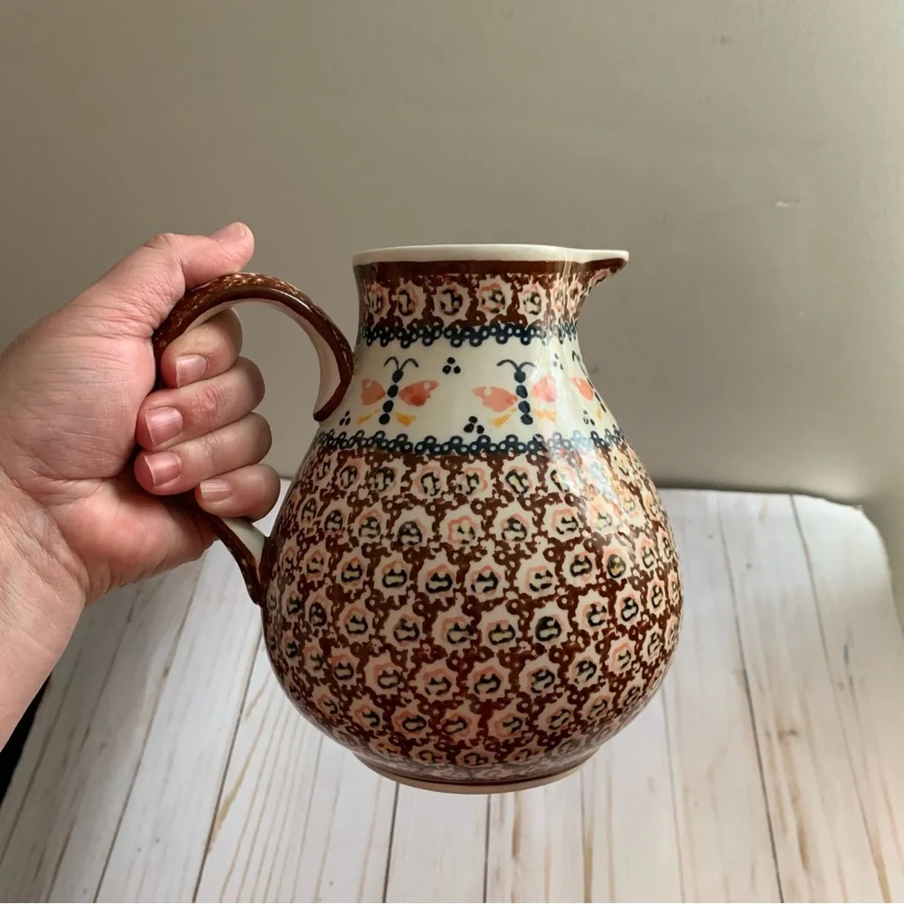 Pretty pitcher